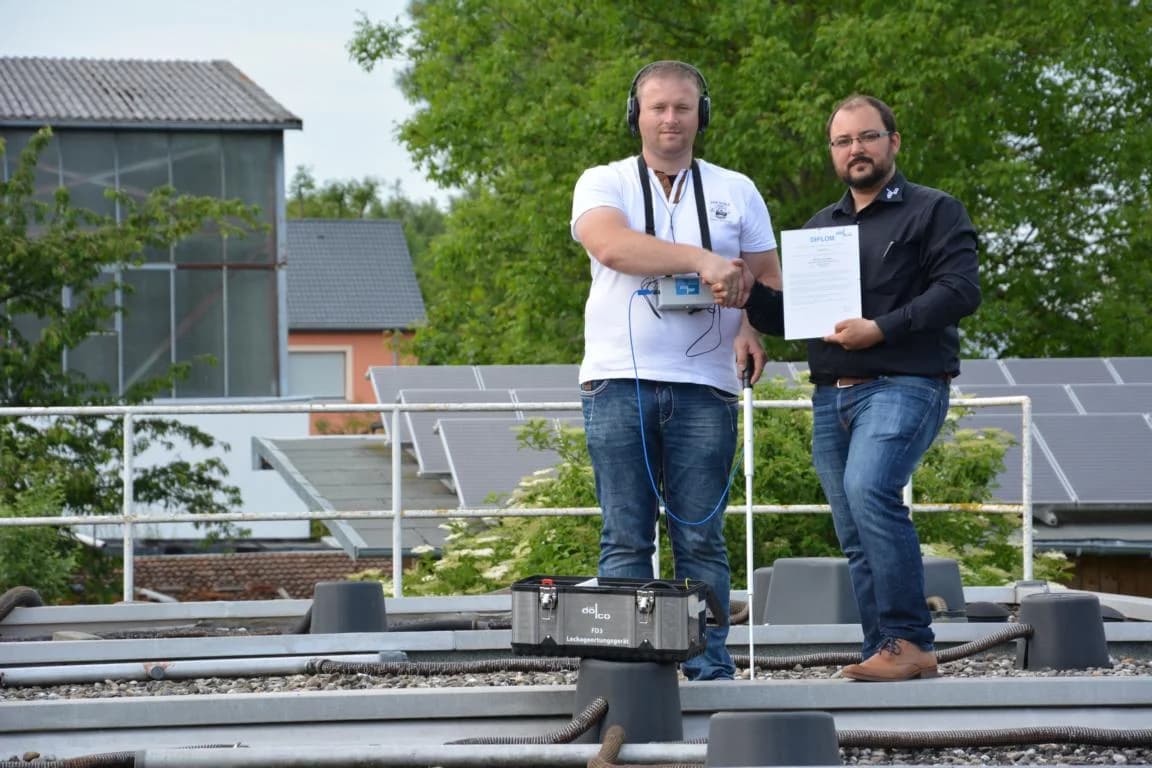 Flachdachleckageortung und Flachdachtrocknung